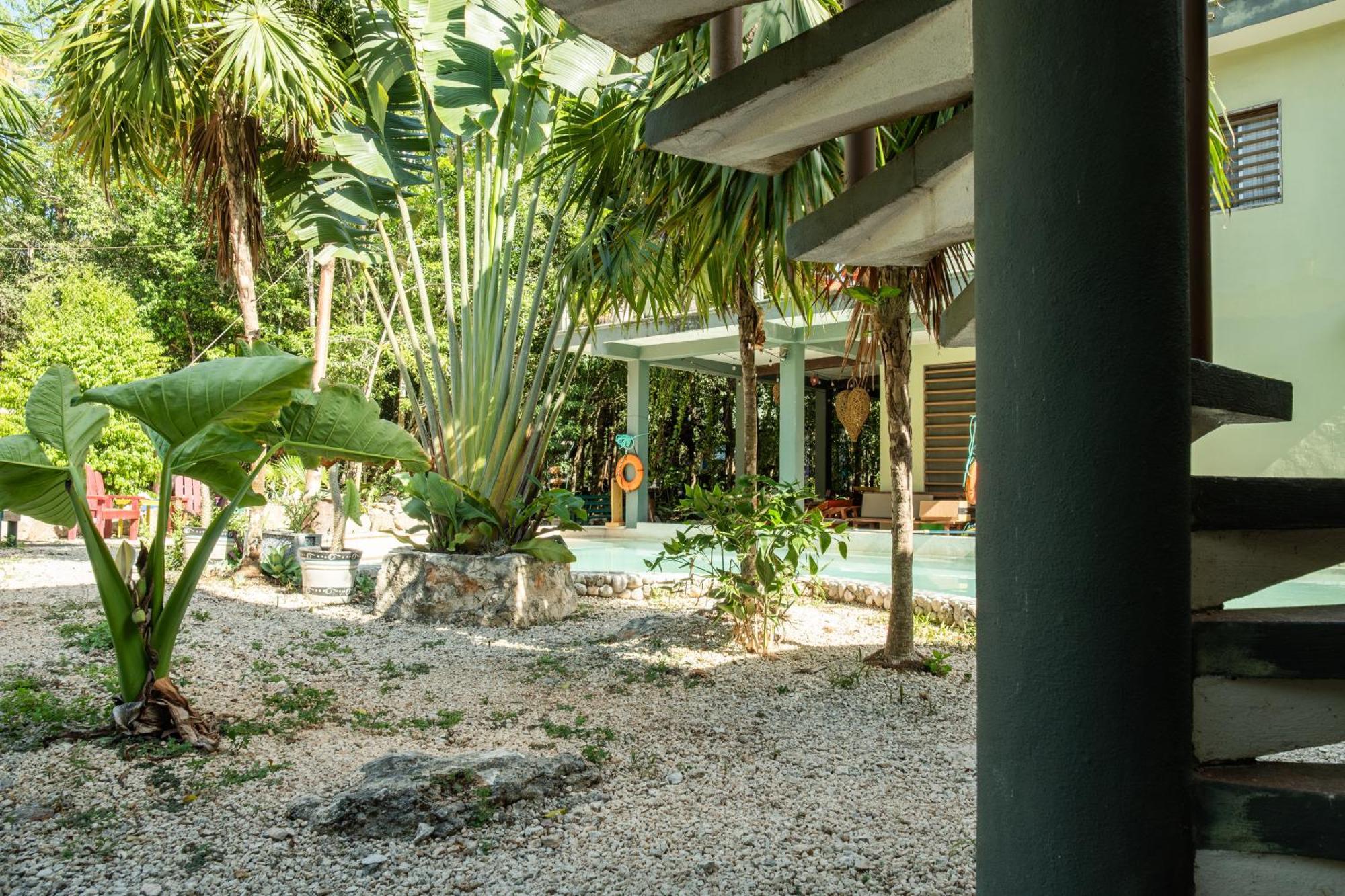 Hokhmah Heart Hotel Puerto Morelos Buitenkant foto